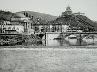 1912