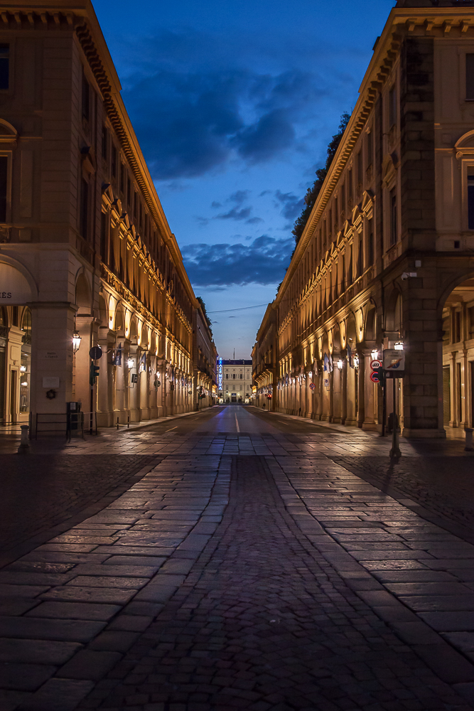 Via Roma da piazza San Carlo, verso piazza Castello