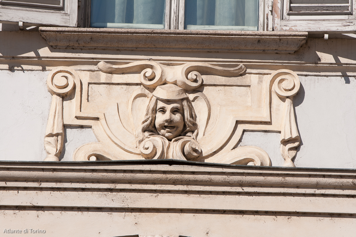 piazza S.Carlo mascherone